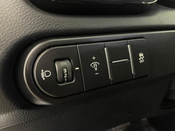 Kia Ceed III с пробегом 2018 года, цена 1 865 000 рублей, 166247 км, универсал, Автокод Объявления