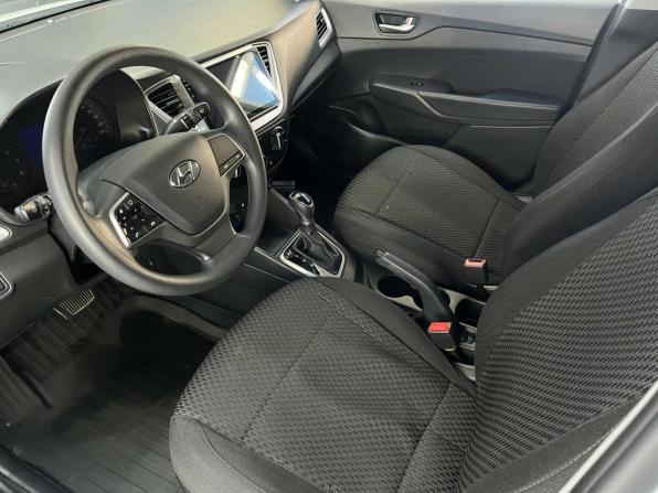 Hyundai Solaris II Рестайлинг с пробегом 2021 года, цена 1 547 800 рублей, 101140 км, седан, Автокод Объявления