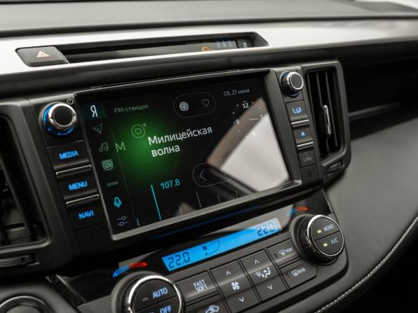 Toyota RAV4 IV (XA40) Рестайлинг с пробегом 2018 года, цена 2 850 000 рублей, 38000 км, внедорожник, Автокод Объявления