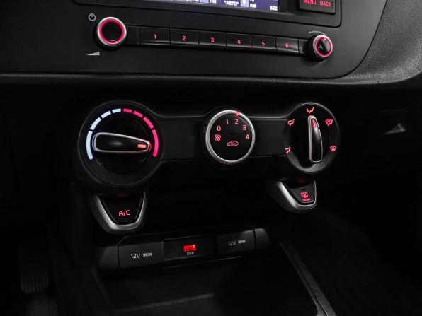 Kia Rio IV Рестайлинг с пробегом 2021 года, цена 1 129 000 рублей, 119445 км, хэтчбек, Автокод Объявления