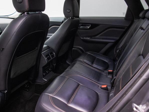 Jaguar F-Pace I с пробегом 2018 года, цена 3 090 000 рублей, 74100 км, внедорожник, Автокод Объявления
