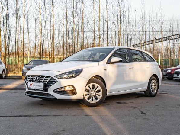 Hyundai i30 III Рестайлинг 2 с пробегом 2023 года, цена 2 200 000 рублей, 130 км, универсал, Автокод Объявления