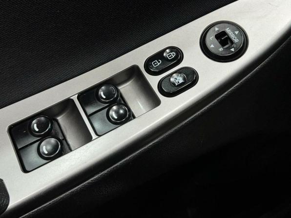 Hyundai Solaris I Рестайлинг с пробегом 2016 года, цена 950 000 рублей, 124885 км, седан, Автокод Объявления