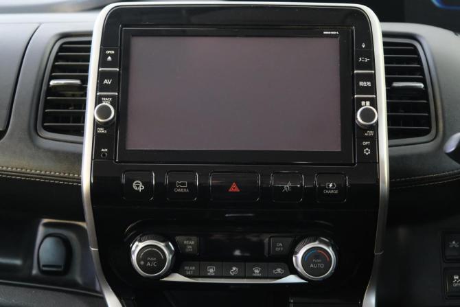 Nissan Serena V (C27) с пробегом 2019 года, цена 1 999 000 рублей, 152000 км, минивэн, Автокод Объявления