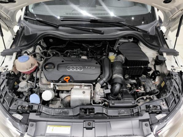 Audi A1 I (8X) с пробегом 2012 года, цена 750 000 рублей, 182653 км, хэтчбек, Автокод Объявления