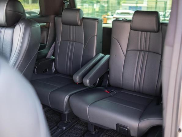 Toyota Alphard III Рестайлинг с пробегом 2019 года, цена 5 650 000 рублей, 142705 км, минивэн, Автокод Объявления