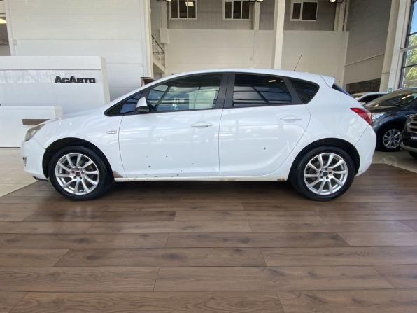 Opel Astra J с пробегом 2012 года, цена 529 000 рублей, 235389 км, хэтчбек, Автокод Объявления