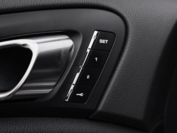 Porsche Cayenne II Рестайлинг (958) с пробегом 2016 года, цена 3 589 000 рублей, 140064 км, внедорожник, Автокод Объявления