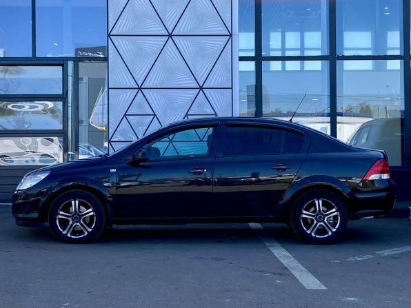 Opel Astra H Рестайлинг с пробегом 2012 года, цена 599 000 рублей, 211689 км, седан, Автокод Объявления