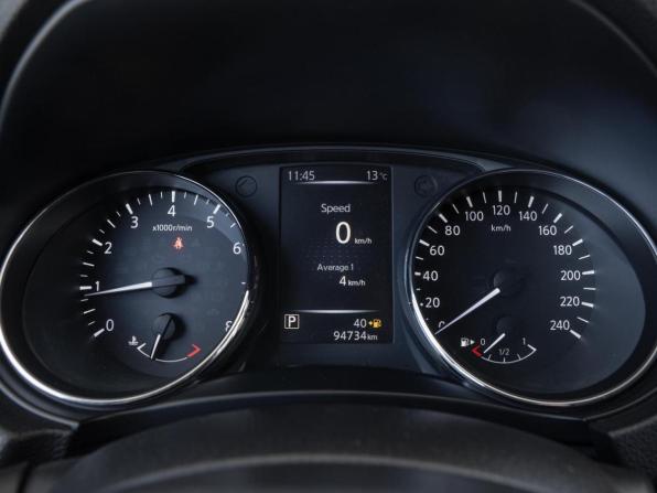 Nissan Qashqai II с пробегом 2018 года, цена 1 970 000 рублей, 94734 км, внедорожник, Автокод Объявления