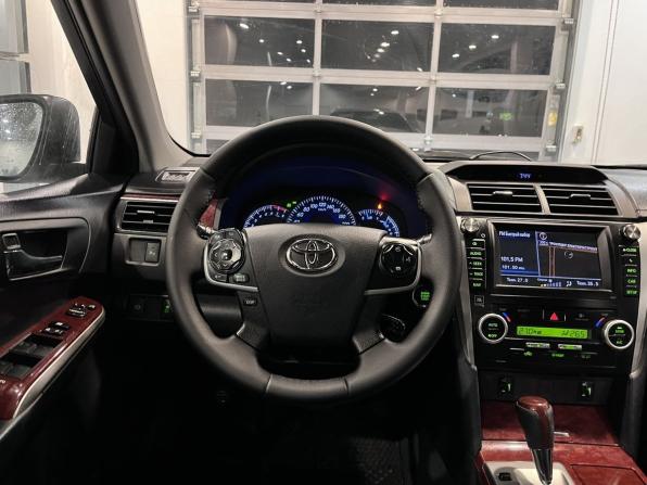 Toyota Camry VII (XV50) с пробегом 2012 года, цена 1 540 000 рублей, 257037 км, седан, Автокод Объявления