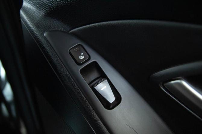 Hyundai ix35 I с пробегом 2011 года, цена 1 299 000 рублей, 324000 км, внедорожник, Автокод Объявления