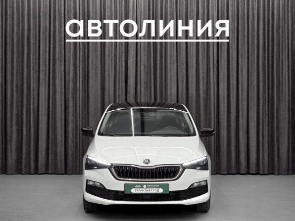 Skoda Rapid II с пробегом 2020 года, цена 1 645 000 рублей, 88700 км, лифтбек, Автокод Объявления