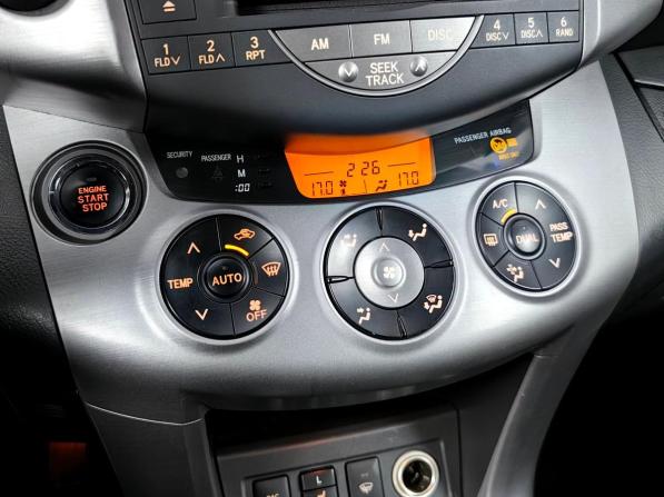 Toyota RAV4 III (XA30) с пробегом 2007 года, цена 899 000 рублей, 133250 км, внедорожник, Автокод Объявления