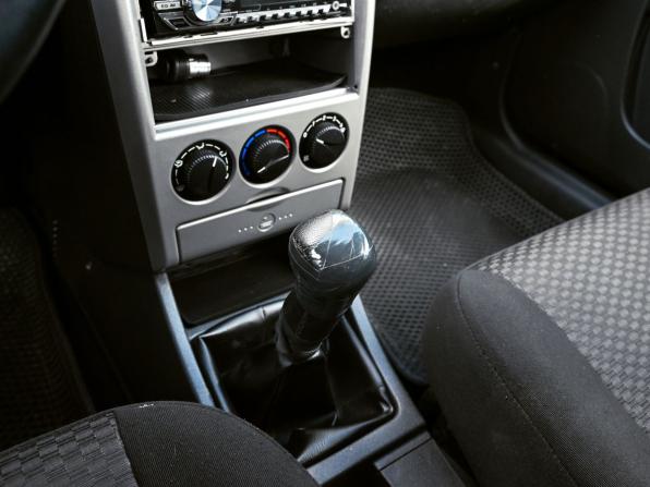Lada (ВАЗ) Priora I Рестайлинг с пробегом 2013 года, цена 332 000 рублей, 200852 км, хэтчбек, Автокод Объявления