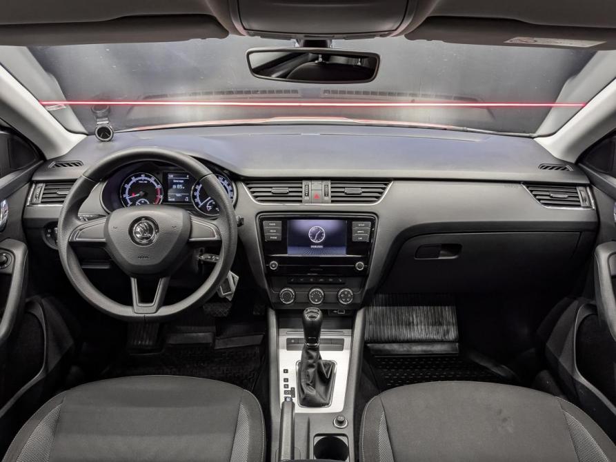 Skoda Octavia III (A7) Рестайлинг Москва  - изображение 14