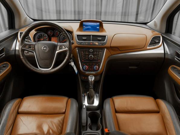 Opel Mokka I с пробегом 2013 года, цена 1 340 000 рублей, 97600 км, внедорожник, Автокод Объявления