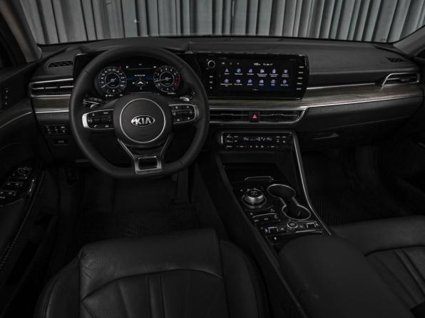 Kia K5 III с пробегом 2020 года, цена 2 385 000 рублей, 141239 км, седан, Автокод Объявления