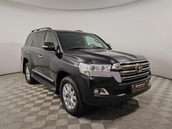 Toyota Land Cruiser 200 Series Рестайлинг 2 с пробегом 2015 года, цена 4 249 000 рублей, 382361 км, внедорожник, Автокод Объявления