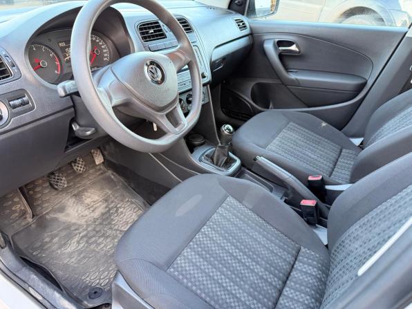 Volkswagen Polo V Рестайлинг с пробегом 2019 года, цена 1 100 000 рублей, 86000 км, седан, Автокод Объявления