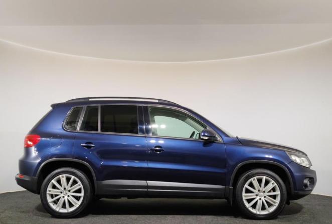 Volkswagen Tiguan I Рестайлинг с пробегом 2013 года, цена 880 000 рублей, 249300 км, внедорожник, Автокод Объявления