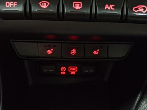 Kia Sportage IV с пробегом 2017 года, цена 1 990 000 рублей, 118105 км, внедорожник, Автокод Объявления