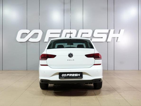 Volkswagen Polo VI с пробегом 2020 года, цена 1 520 000 рублей, 61226 км, лифтбек, Автокод Объявления