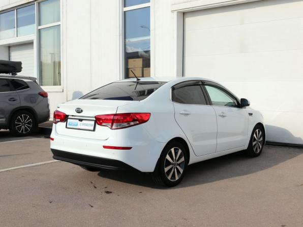 Kia Rio III Рестайлинг с пробегом 2016 года, цена 969 000 рублей, 233000 км, седан, Автокод Объявления