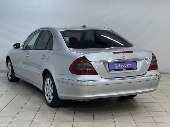 Mercedes-Benz E-Класс III (W211 S211) Рестайлинг с пробегом 2007 года, цена 710 000 рублей, 427433 км, седан, Автокод Объявления