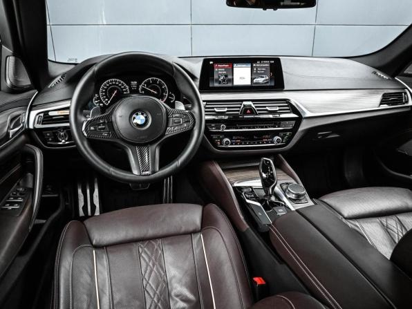 BMW 5 серии VII (G30/G31/G38) с пробегом 2018 года, цена 4 349 000 рублей, 137366 км, седан, Автокод Объявления