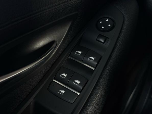 BMW 5 серии VI (F10/F11/F07) Рестайлинг с пробегом 2013 года, цена 2 190 000 рублей, 254900 км, седан, Автокод Объявления
