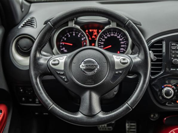 Nissan Juke I с пробегом 2012 года, цена 998 000 рублей, 181152 км, внедорожник, Автокод Объявления