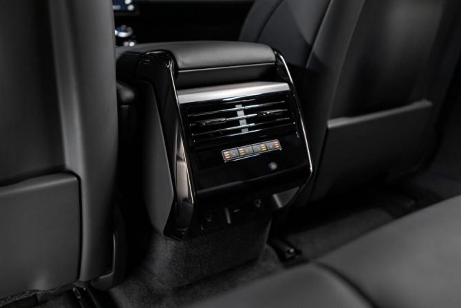 Новый Land Rover Range Rover Sport III 2025 года, цена 20 452 900 рублей, внедорожник, Автокод Объявления