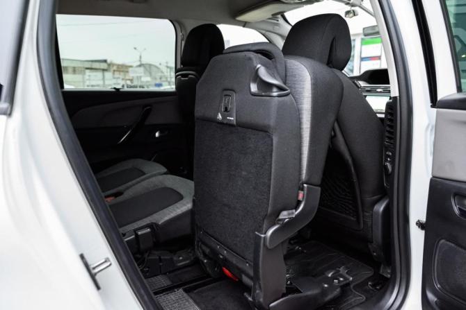 Citroen C4 Picasso II Рестайлинг с пробегом 2017 года, цена 1 450 000 рублей, 123794 км, компактвэн, Автокод Объявления