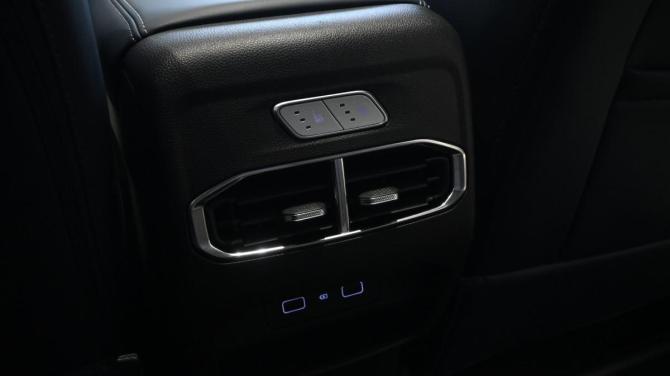 JETOUR X50 с пробегом 2024 года, цена 1 695 000 рублей, 23016 км, внедорожник, Автокод Объявления
