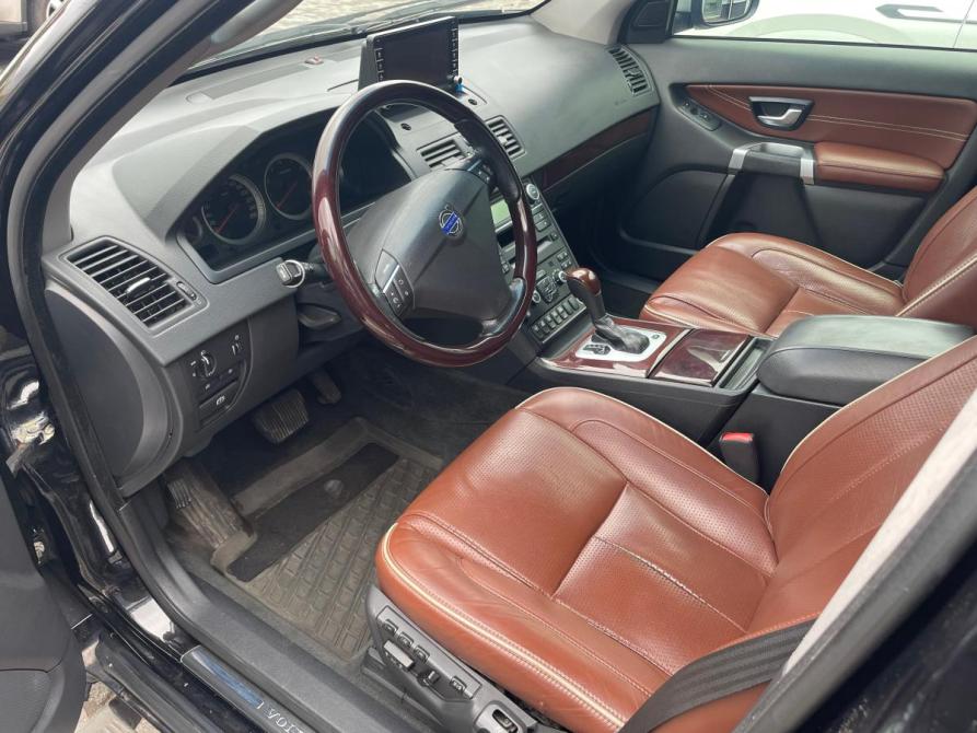 Volvo XC90 I Рестайлинг Череповец  - изображение 9