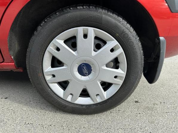 Ford Fusion I Рестайлинг с пробегом 2008 года, цена 549 000 рублей, 92007 км, хэтчбек, Автокод Объявления