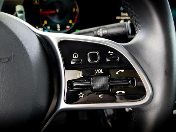 Mercedes-Benz A-Класс IV (W177) с пробегом 2020 года, цена 2 065 000 рублей, 143591 км, хэтчбек, Автокод Объявления