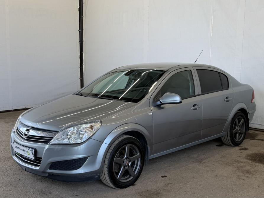 Opel Astra H Рестайлинг Псков  - изображение 1