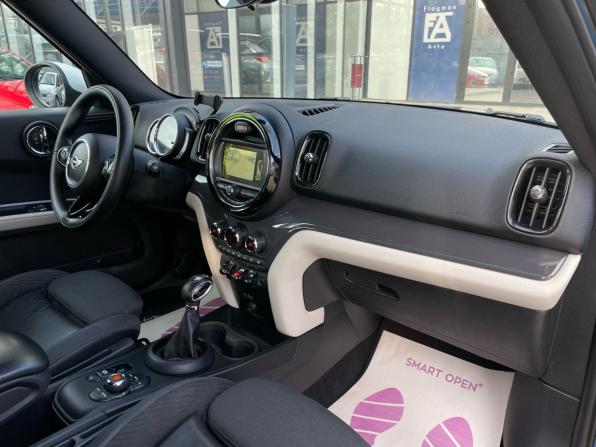 Mini Countryman II с пробегом 2017 года, цена 1 490 000 рублей, 226615 км, внедорожник, Автокод Объявления