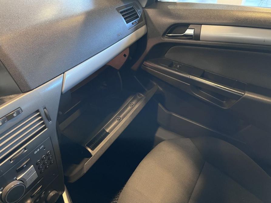 Opel Astra H Чебоксары  - изображение 29
