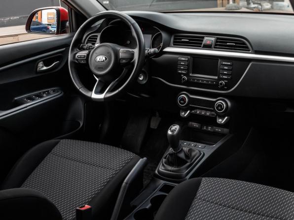 Kia Rio IV с пробегом 2020 года, цена 1 620 000 рублей, 31426 км, хэтчбек, Автокод Объявления