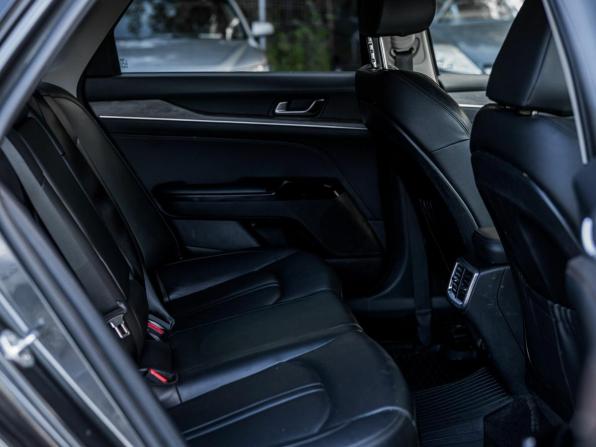 Kia K5 III с пробегом 2021 года, цена 2 175 000 рублей, 122983 км, седан, Автокод Объявления