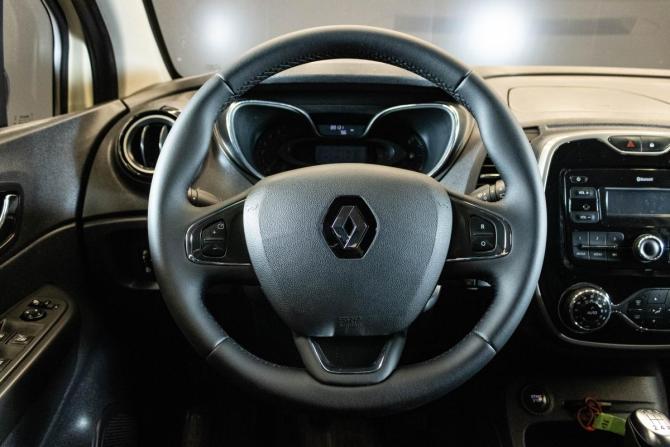 Renault Kaptur I с пробегом 2019 года, цена 1 289 000 рублей, 89131 км, внедорожник, Автокод Объявления