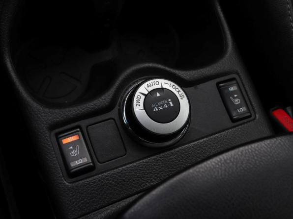 Nissan Qashqai II с пробегом 2014 года, цена 1 397 000 рублей, 169310 км, внедорожник, Автокод Объявления