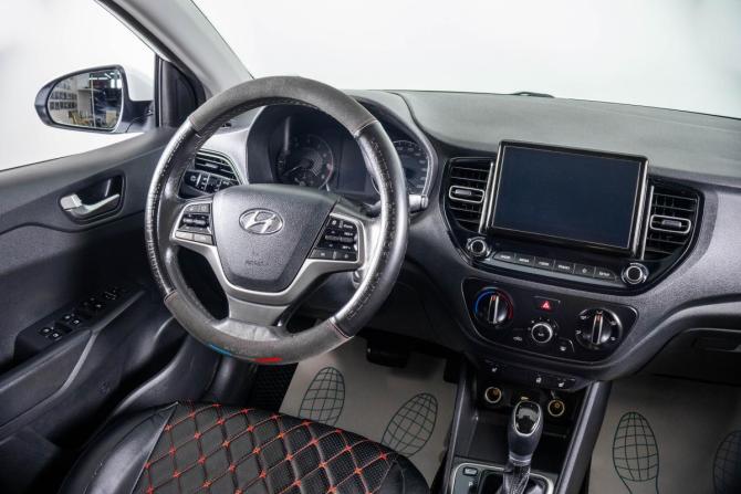 Hyundai Solaris II Рестайлинг с пробегом 2020 года, цена 1 339 000 рублей, 224000 км, седан, Автокод Объявления