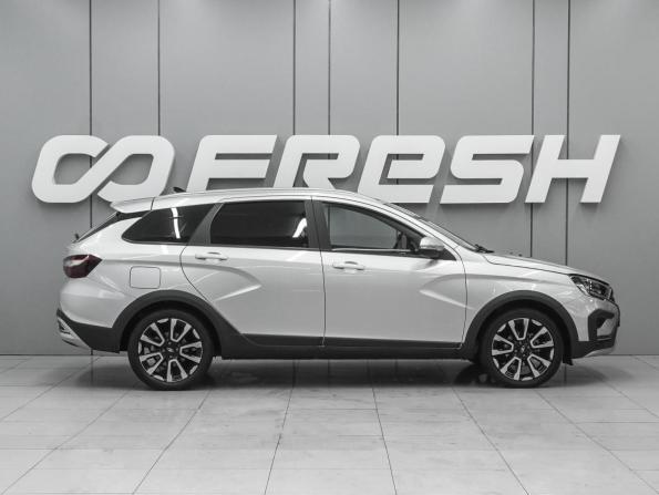 Lada (ВАЗ) Vesta I Рестайлинг (NG) с пробегом 2024 года, цена 1 469 000 рублей, 38704 км, универсал, Автокод Объявления