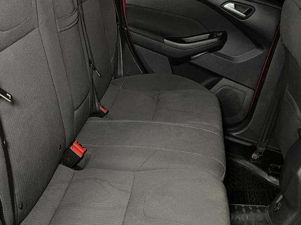 Ford Focus III с пробегом 2012 года, цена 649 000 рублей, 140521 км, хэтчбек, Автокод Объявления