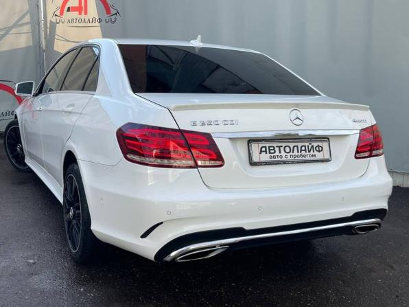 Mercedes-Benz E-Класс IV (W212 S212 C207) Рестайлинг с пробегом 2013 года, цена 1 600 000 рублей, 202742 км, седан, Автокод Объявления