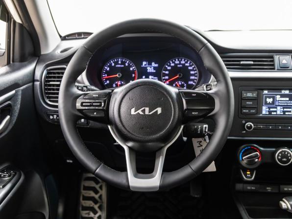 Kia Rio IV Рестайлинг с пробегом 2021 года, цена 1 198 000 рублей, 75024 км, седан, Автокод Объявления
